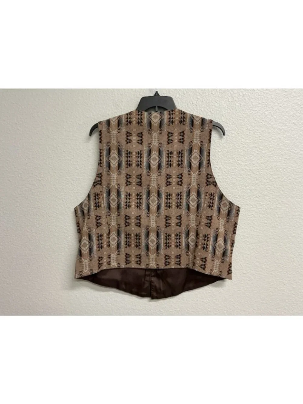VTG Pendleton High Grade Western Wear Vest Southwestern Aztec Wool Sz XXL Lined
